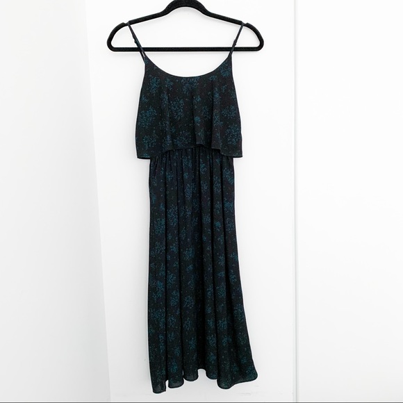 OAK + FORT | Mid-Length Flowy Dress - Picture 1 of 11